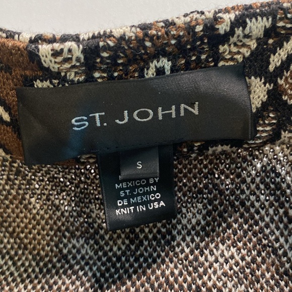 St.John Fall 2009 Zip-up Cardigan- Paisley Design- Size Small - Picture 4 of 11